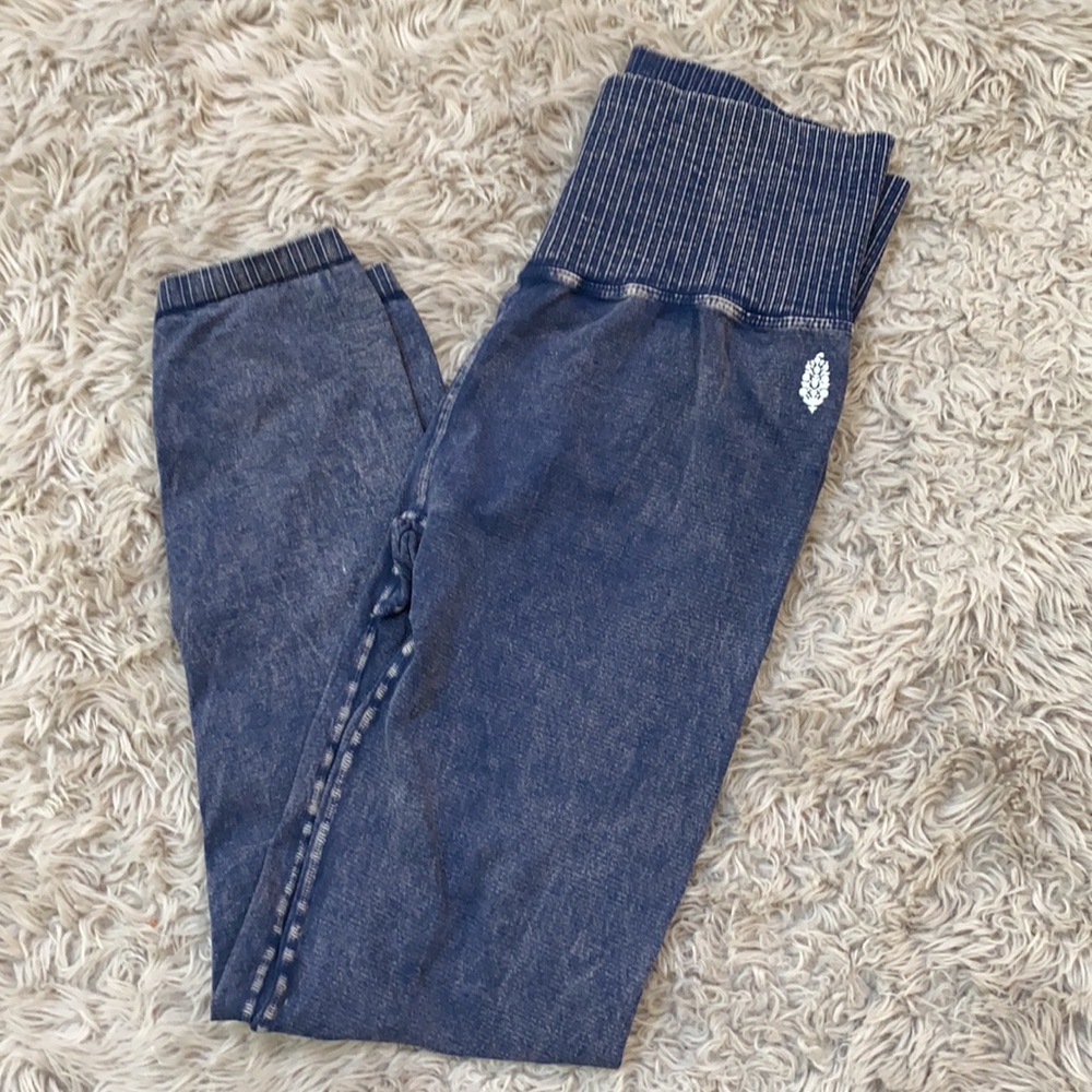 🌺free people good karma legging set in XL - Picture 5 of 15